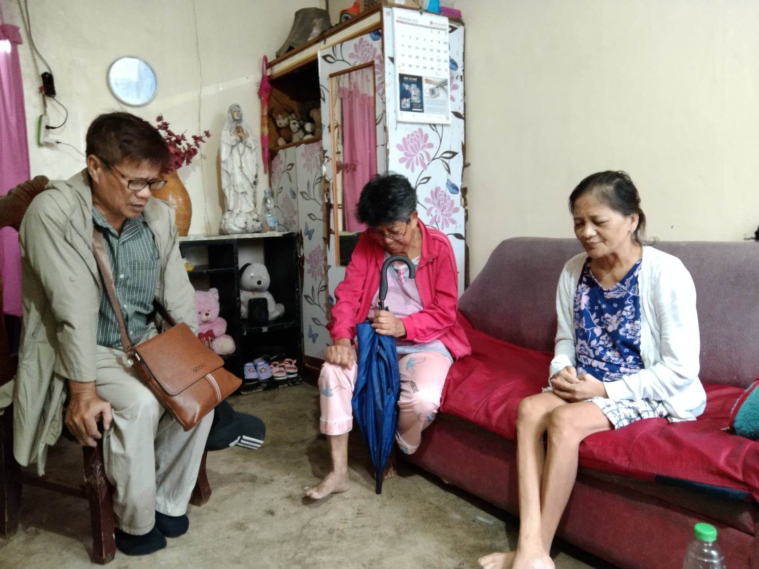 Pastor Joel Story: Bless a Senior Citizen in Tagaytay